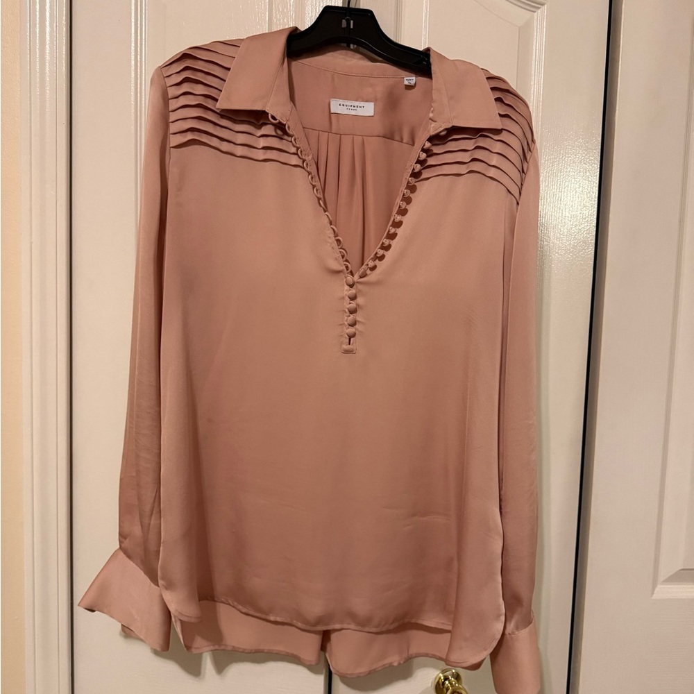 Blush Button-Detail Blouse